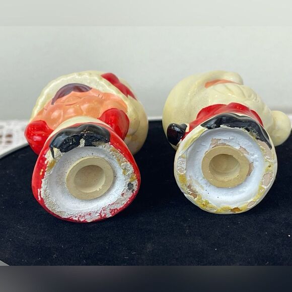 Mrs. Claus and Santa Claus vintage Salt and Pepper Shakers || Vintage Xmas - Picture 8 of 10